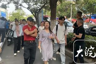 库里：最后6分钟我们在攻防两端都很强硬 我们经受住了考验